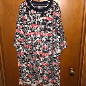 Tommy Hilfiger Elongated T-Shirt